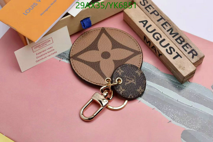 Key pendant-LV, Code: YK6851,$: 29USD