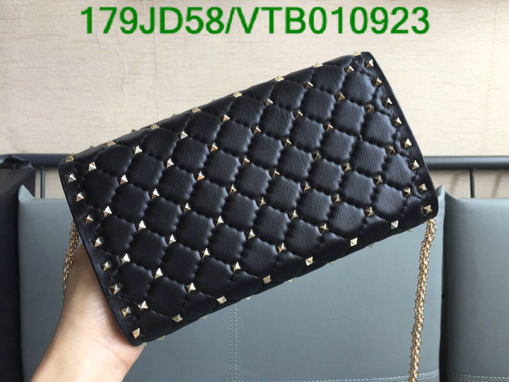 Valentino Bag-(Mirror)-Rockstud Spike,Code: VTB010923,$: 179USD