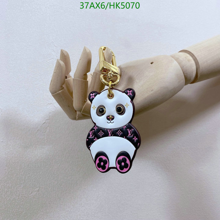 Key pendant-LV, Code: HK5070,$: 37USD