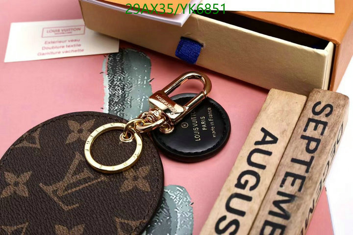 Key pendant-LV, Code: YK6851,$: 29USD