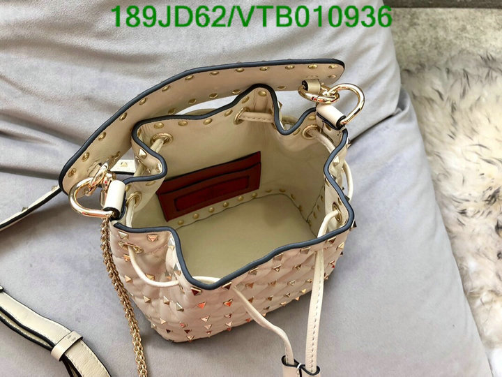 Valentino Bag-(Mirror)-Rockstud Spike,Code: VTB010936,$: 189USD