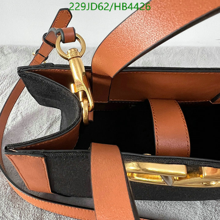 Valentino Bag-(Mirror)-Diagonal-,Code: HB4426,$: 229USD