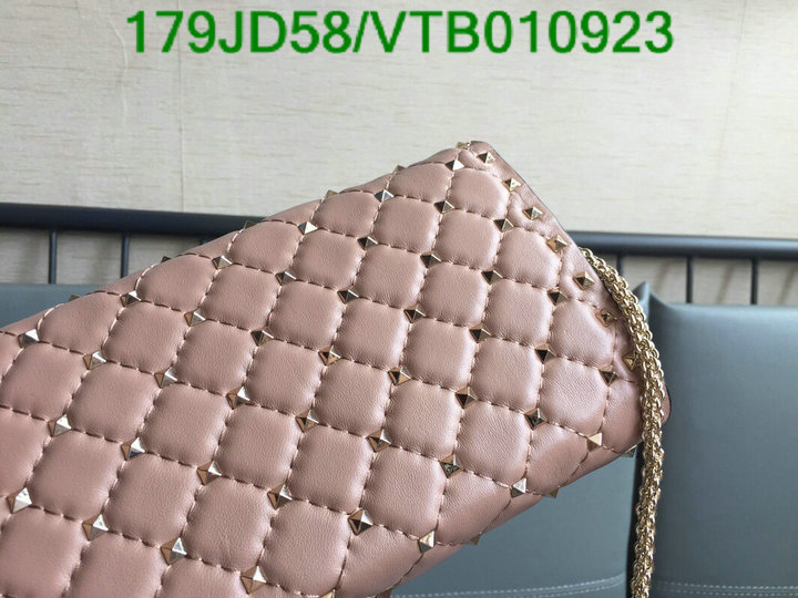 Valentino Bag-(Mirror)-Rockstud Spike,Code: VTB010923,$: 179USD