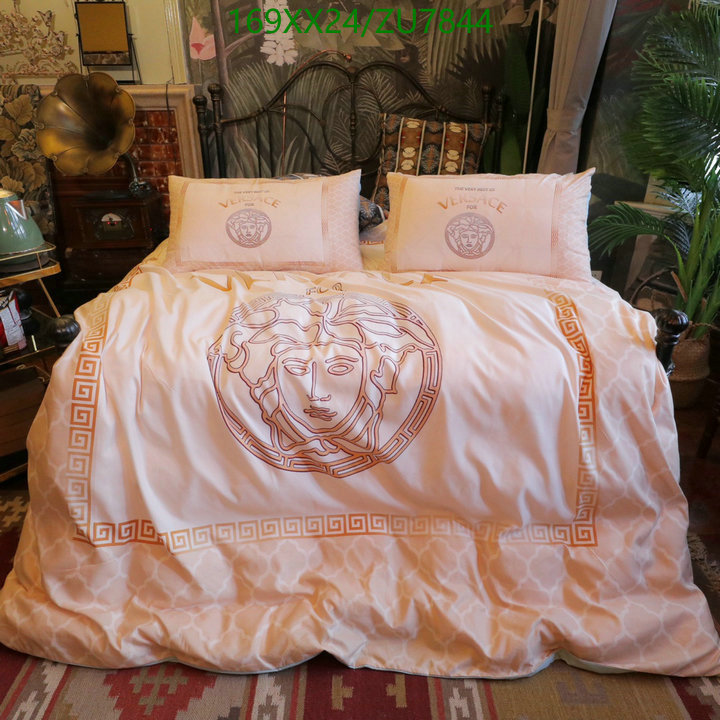 Houseware-Versace, Code: ZU7844,$: 169USD