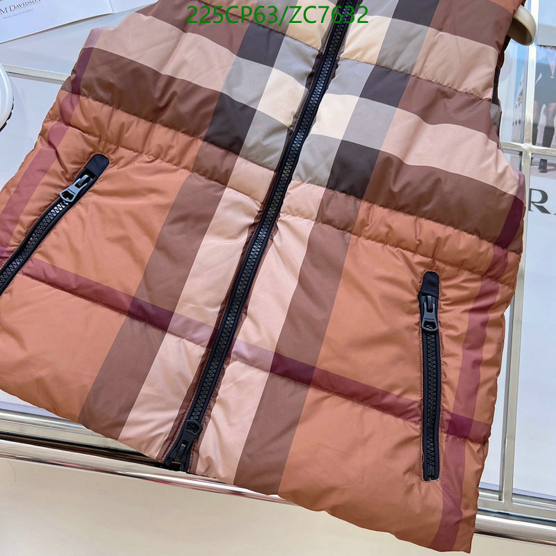 Down jacket Men-Burberry, Code: ZC7632,$: 225USD