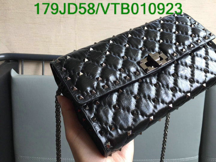 Valentino Bag-(Mirror)-Rockstud Spike,Code: VTB010923,$: 179USD