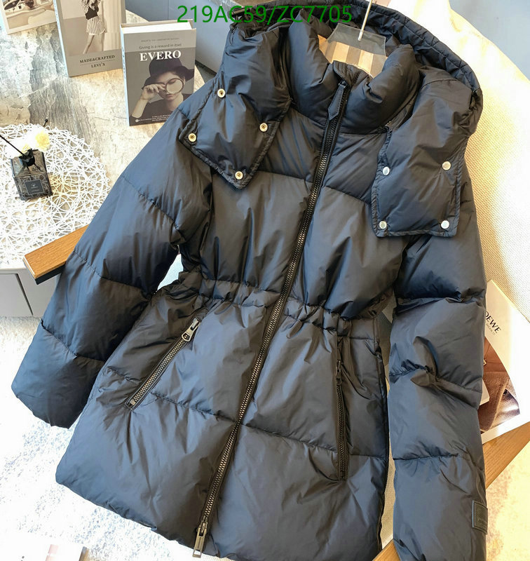 Down jacket Women-Burberry, Code: ZC7705,$: 219USD