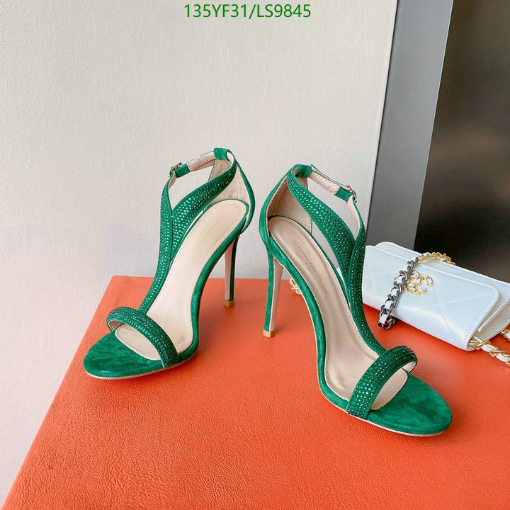 Women Shoes-Gianvito Rossi, Code: LS9845,$: 135USD