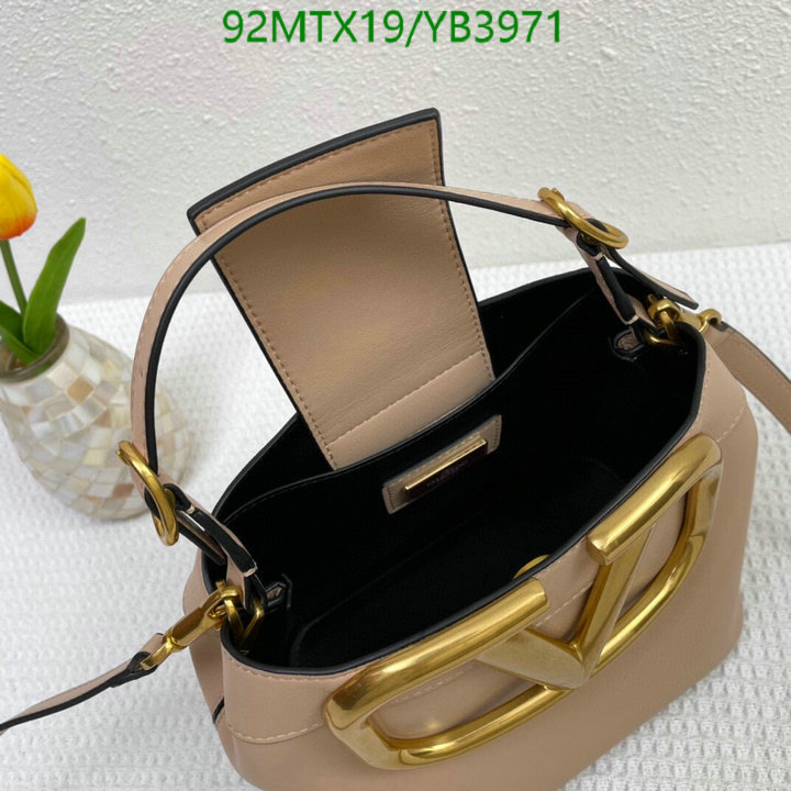 Valentino Bag-(4A)-Diagonal-,Code: YB3971,$: 92USD