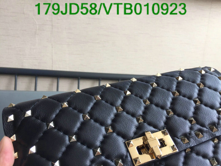 Valentino Bag-(Mirror)-Rockstud Spike,Code: VTB010923,$: 179USD