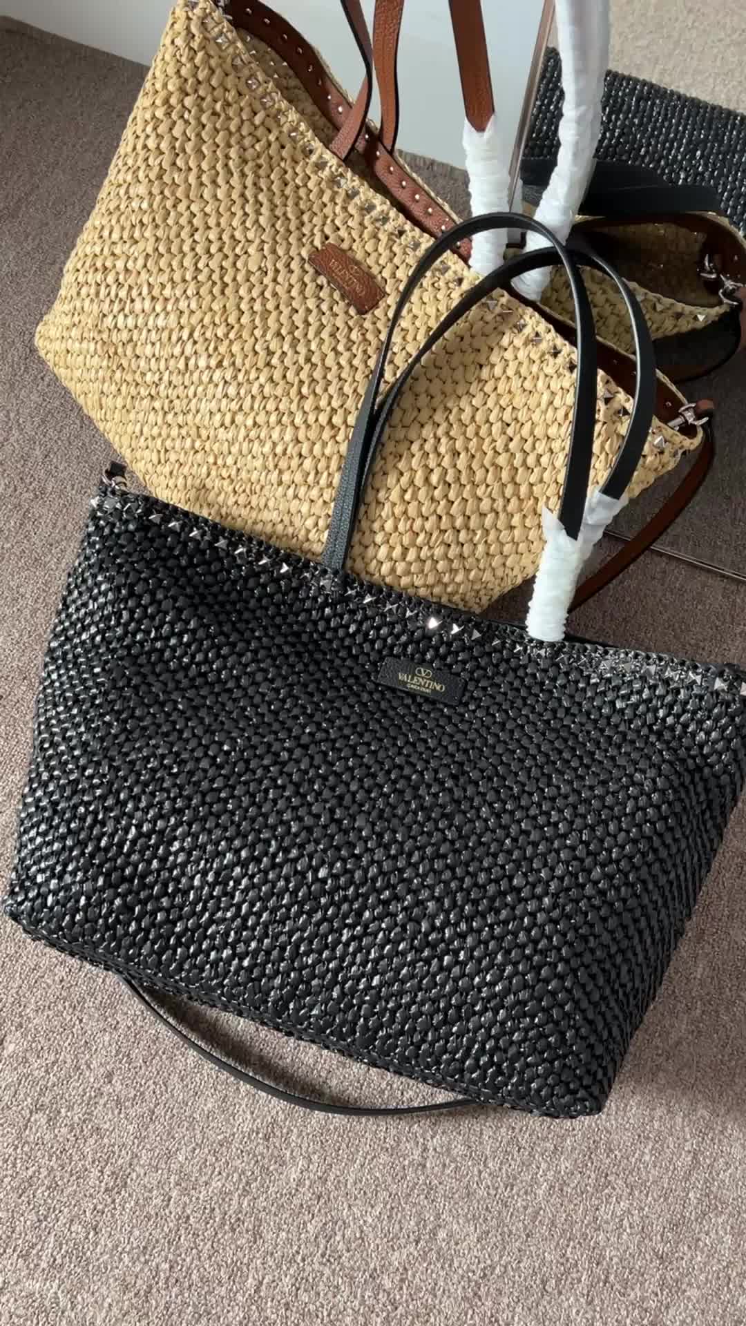 Valentino Bag-(Mirror)-Handbag-,Code: HB4428,$: 309USD