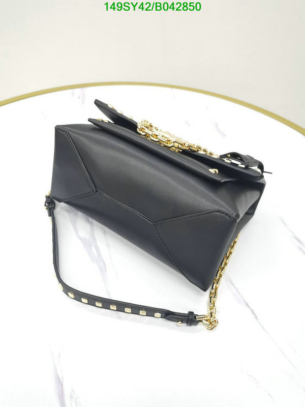 Michael Kors Bag-(Mirror)-Diagonal-,Code: B042850,$: 149USD