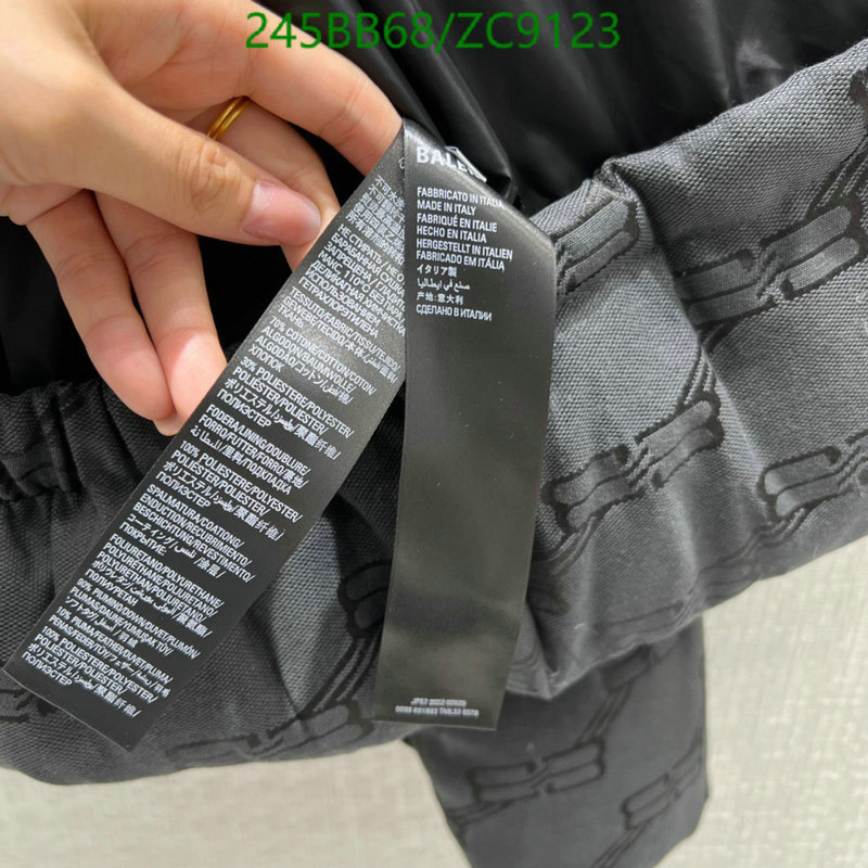 Down jacket Women-Balenciaga, Code: ZC9123,$: 245USD