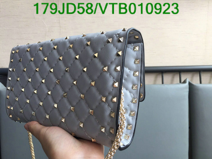 Valentino Bag-(Mirror)-Rockstud Spike,Code: VTB010923,$: 179USD