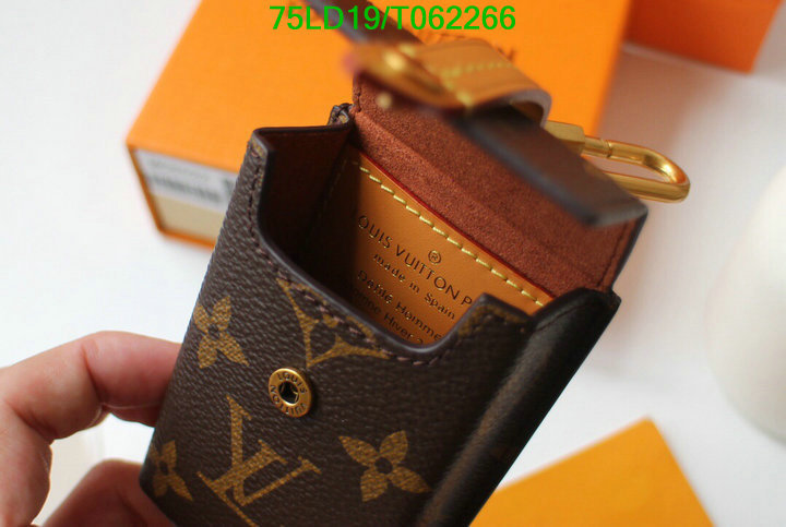 LV Bags-(Mirror)-Wallet-,Code: T062266,$: 75USD