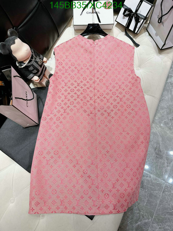 Clothing-LV, Code: XC4234,$: 145USD