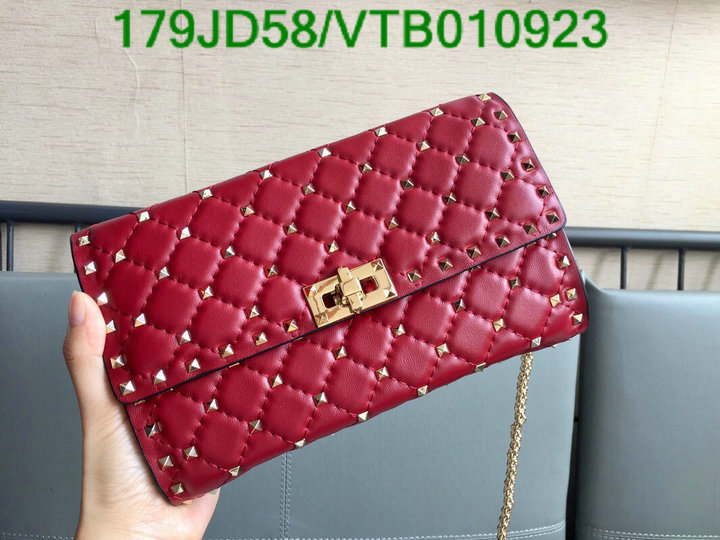 Valentino Bag-(Mirror)-Rockstud Spike,Code: VTB010923,$: 179USD