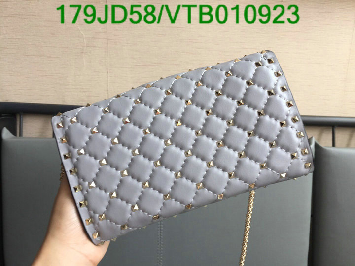 Valentino Bag-(Mirror)-Rockstud Spike,Code: VTB010923,$: 179USD