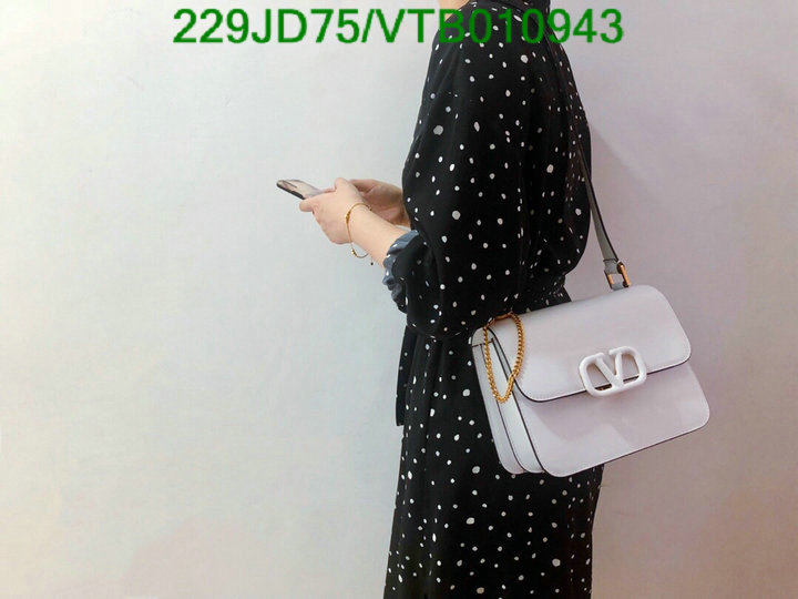 Valentino Bag-(Mirror)-Diagonal-,Code: VTB010943,$: 229USD