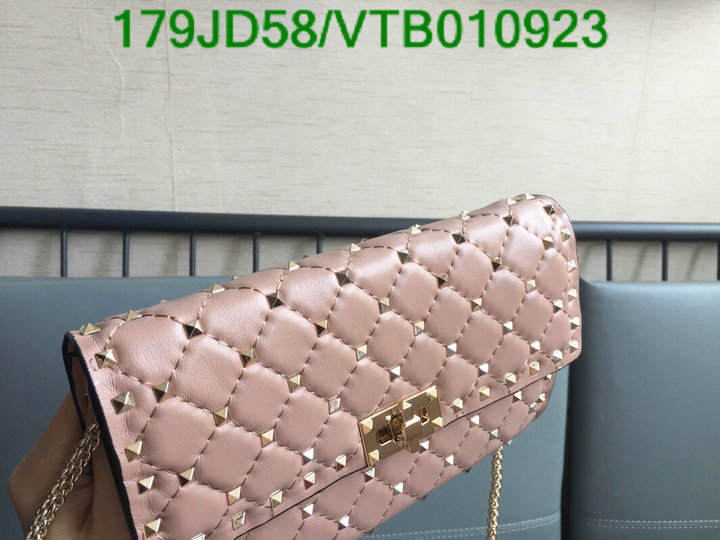 Valentino Bag-(Mirror)-Rockstud Spike,Code: VTB010923,$: 179USD