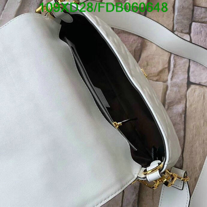 Fendi Bag-(4A)-Baguette-,Code:B060648,$: 109USD