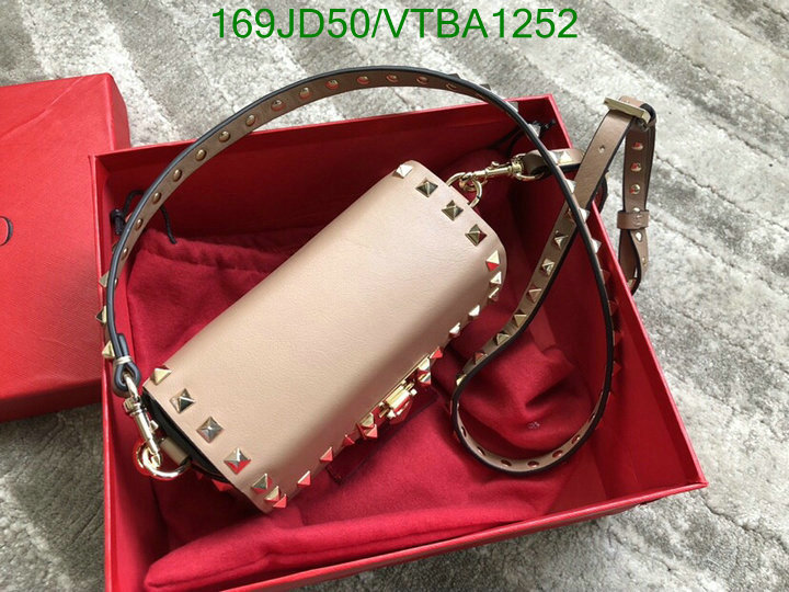 Valentino Bag-(Mirror)-Diagonal-,Code: VTBA1252,$: 169USD