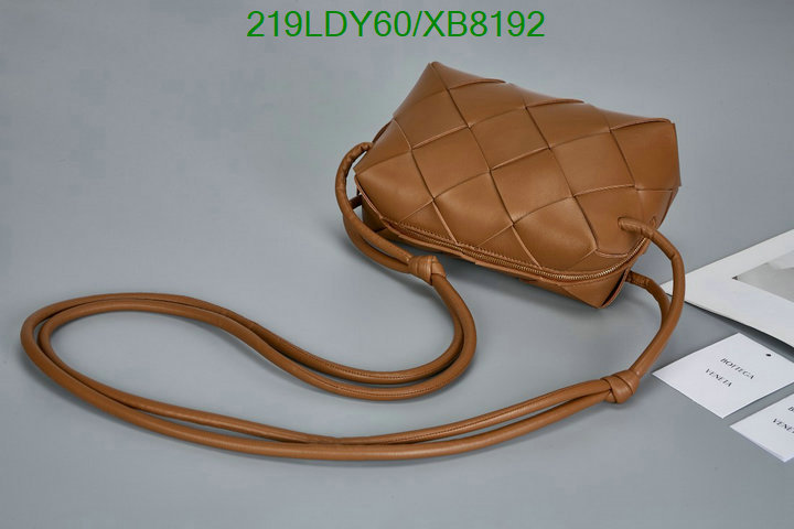 BV Bag-(Mirror)-Diagonal- Code: XB8192 $: 219USD