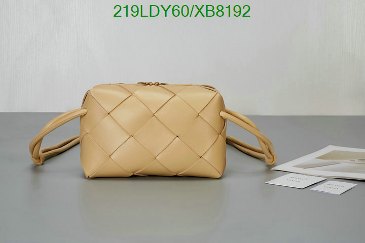 BV Bag-(Mirror)-Diagonal- Code: XB8192 $: 219USD