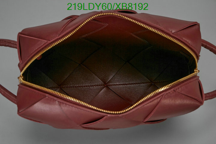 BV Bag-(Mirror)-Diagonal- Code: XB8192 $: 219USD