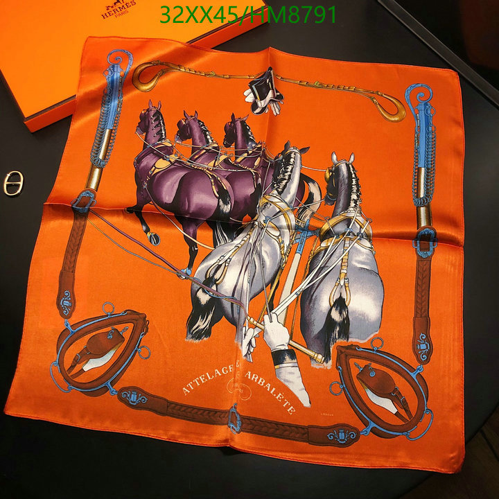 Scarf-Hermes Code: HM8791 $: 32USD