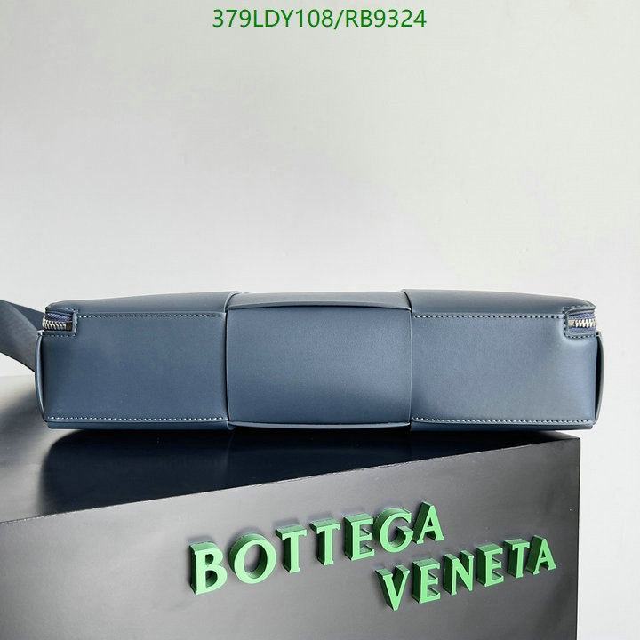 BV Bag-(Mirror)-Arco Code: RB9324 $: 379USD