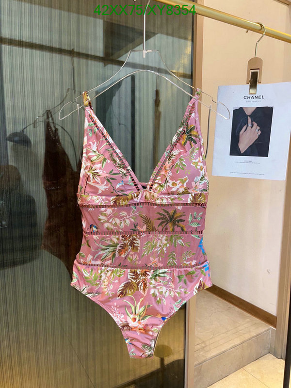 Swimsuit-GUCCI Code: XY8354 $: 42USD