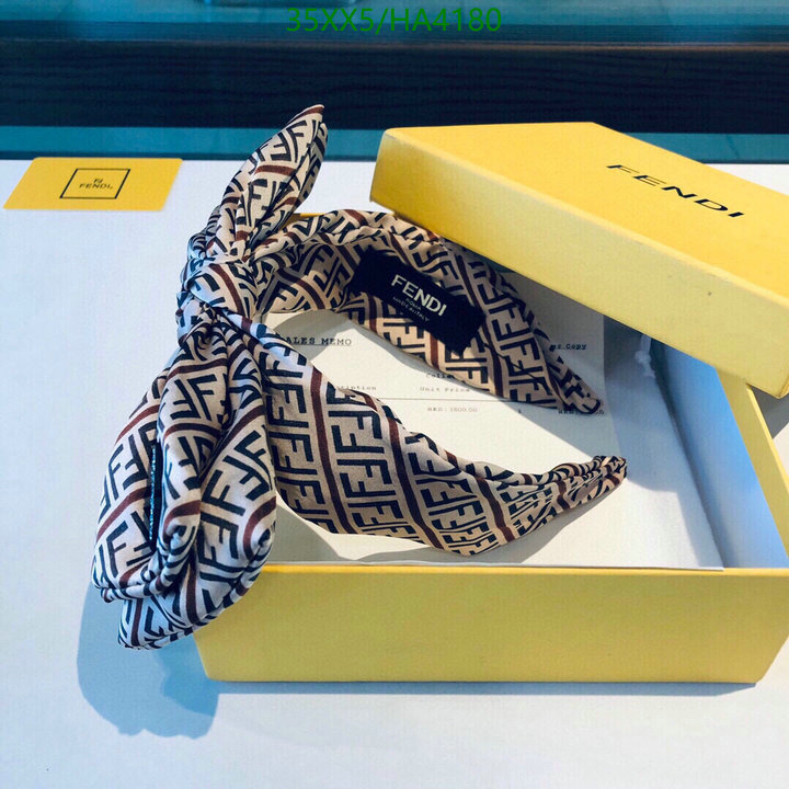 Headband-Fendi Code: HA4180 $: 35USD