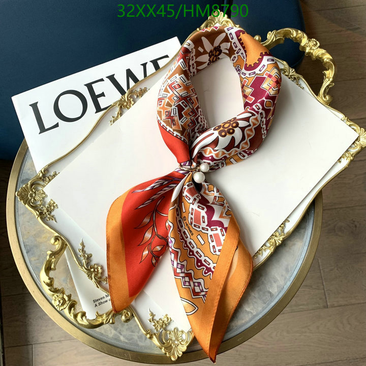 Scarf-Hermes Code: HM8790 $: 32USD