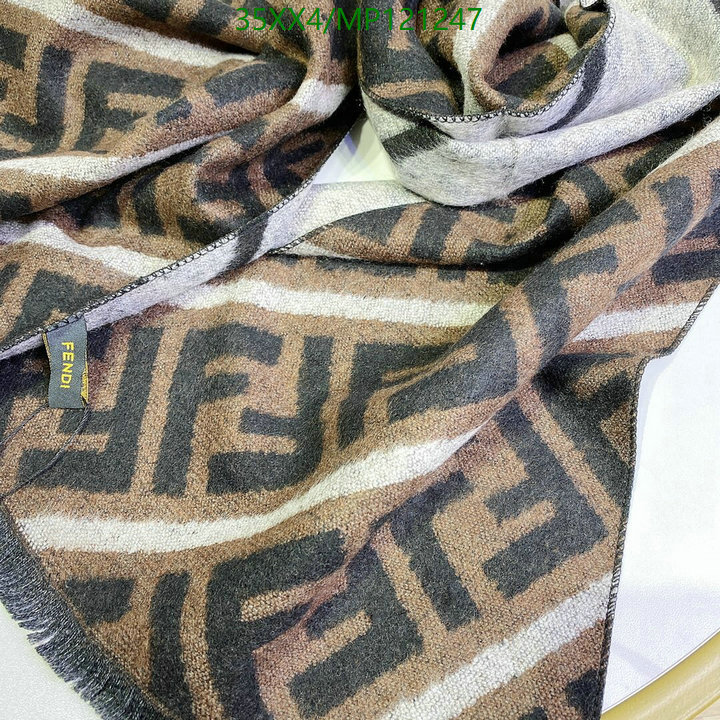 Scarf-Fendi Code: MP121247 $: 35USD