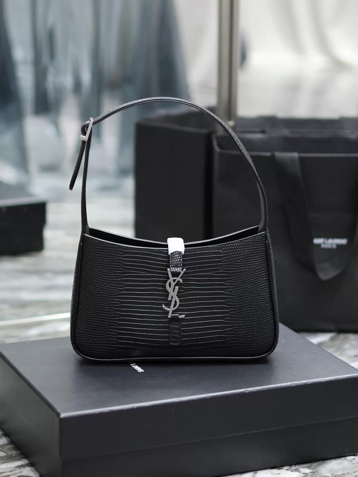 YSL Bag-(Mirror)-Handbag- Code: XB7331 $: 199USD