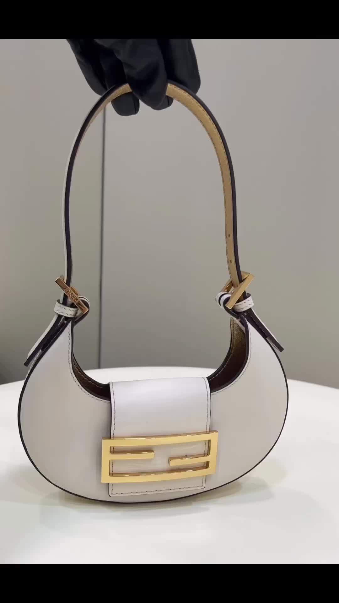 Fendi Bag-(Mirror)-Handbag- Code: LB7130 $: 215USD