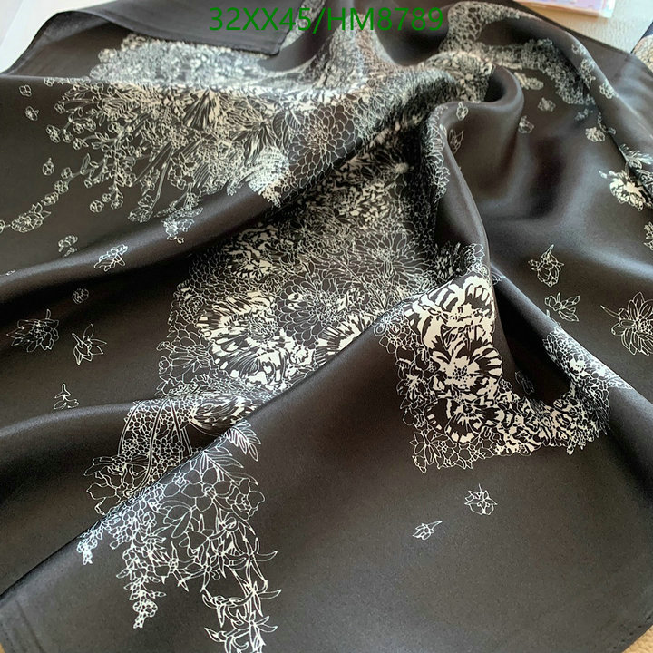 Scarf-Hermes Code: HM8789 $: 32USD