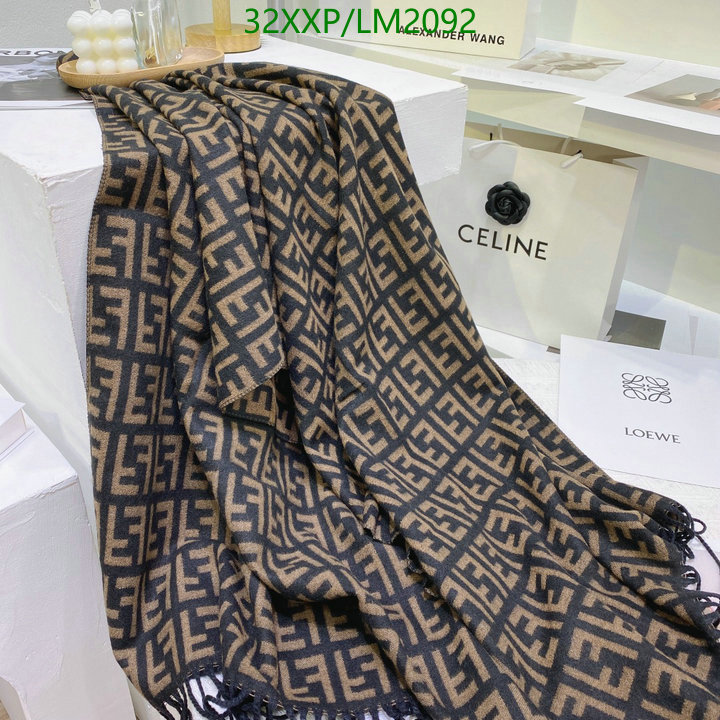 Scarf-Fendi Code: LM2092 $: 32USD