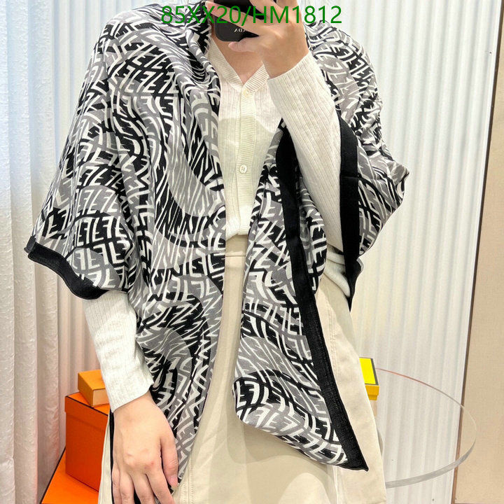 Scarf-Fendi Code: HM1812 $: 85USD