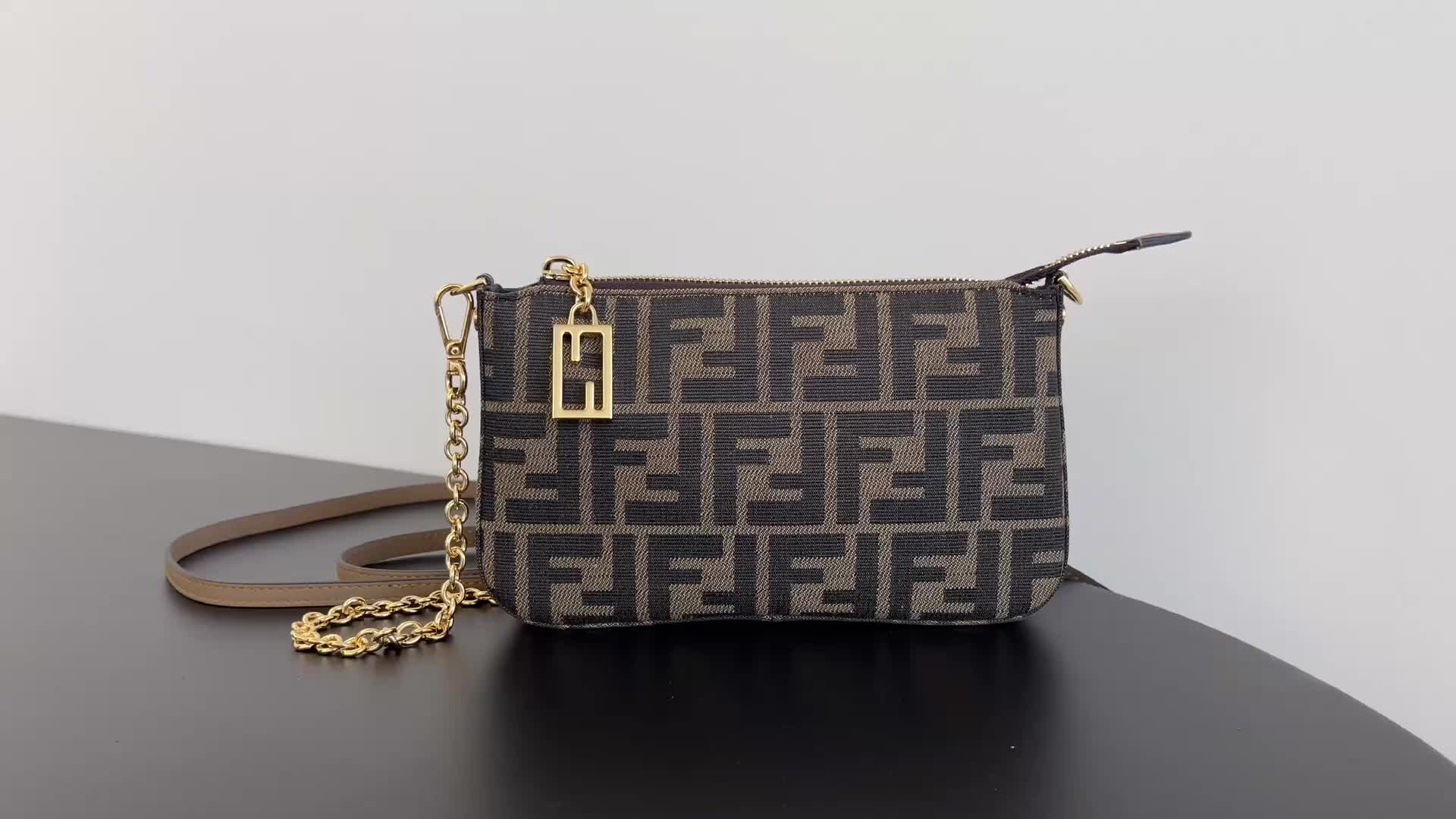 Fendi Bag-(4A)-Diagonal- Code: RB9953 $: 65USD