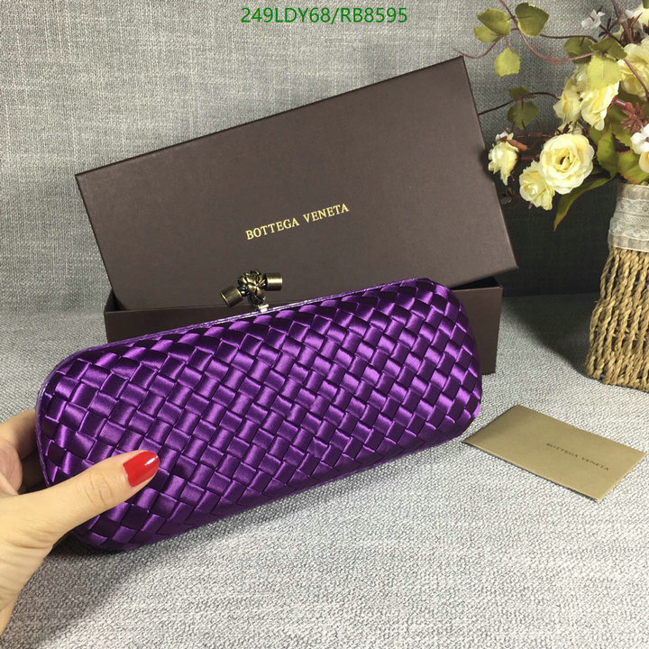 BV Bag-(Mirror)-Clutch- Code: RB8595 $: 249USD