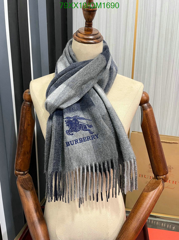 Scarf-Burberry Code: QM1690 $: 79USD