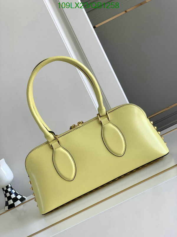 Valentino Bag-(4A)-Handbag- Code: QB1258 $: 109USD