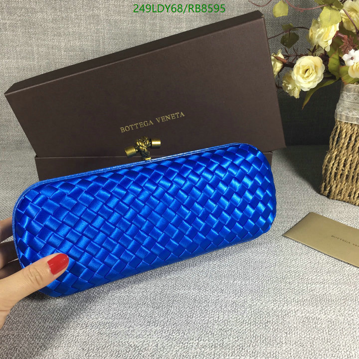 BV Bag-(Mirror)-Clutch- Code: RB8595 $: 249USD