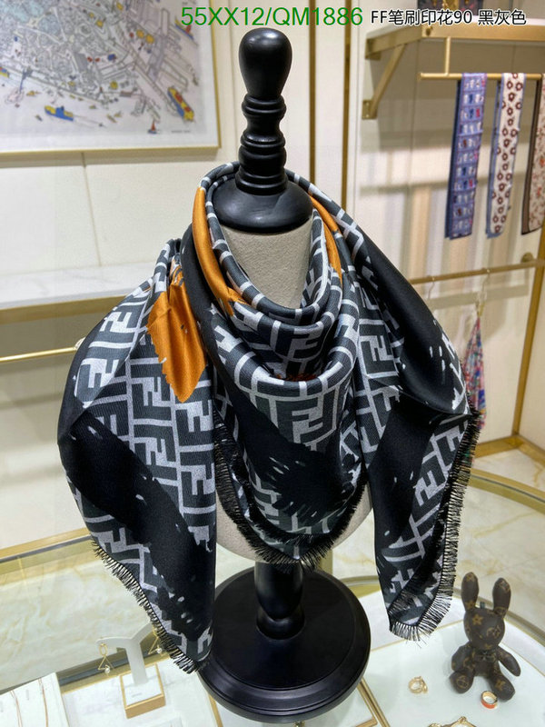 Scarf-Fendi Code: QM1886 $: 55USD