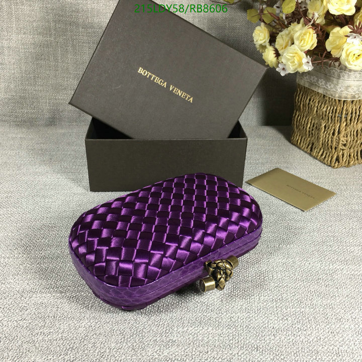 BV Bag-(Mirror)-Clutch- Code: RB8606 $: 215USD