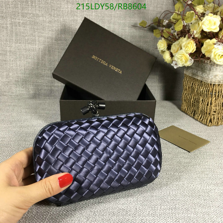 BV Bag-(Mirror)-Clutch- Code: RB8604 $: 215USD