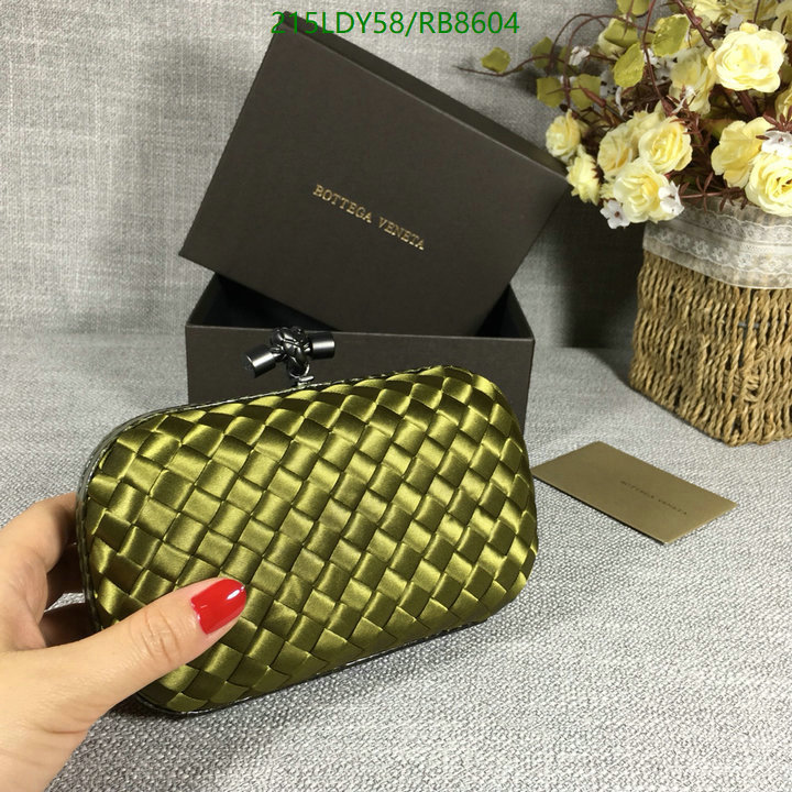 BV Bag-(Mirror)-Clutch- Code: RB8604 $: 215USD