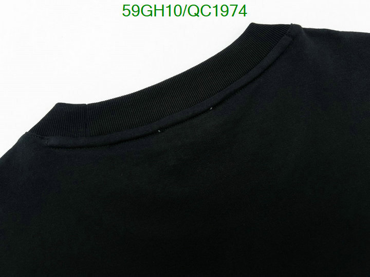 Clothing-Burberry Code: QC1974 $: 59USD